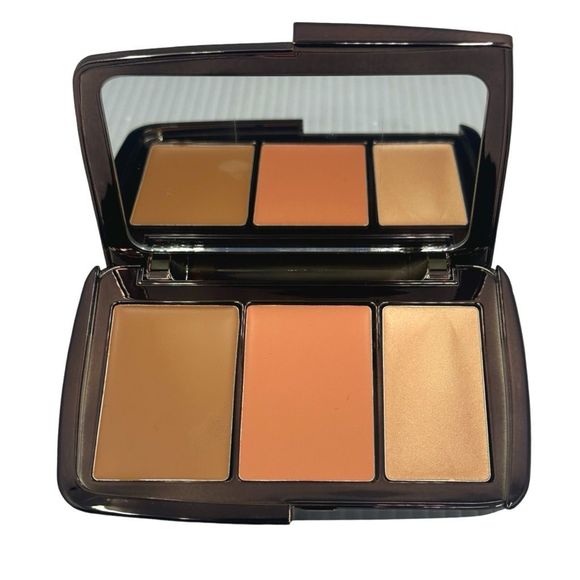 Hourglass Illume Sheer Color Trio - Sunset - Blush, Highlighter, Bronzer - Picture 1 of 5